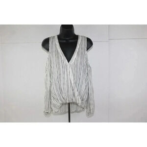 ladies LUSH cold shoulder Blouse size XS